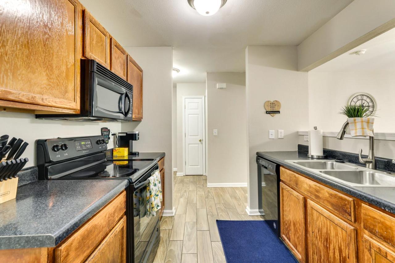 Charming North Charleston Townhome - Pets Welcome! Eksteriør bilde